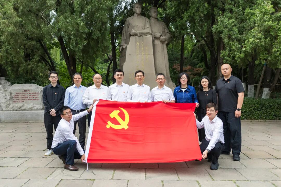 trh0.jpg